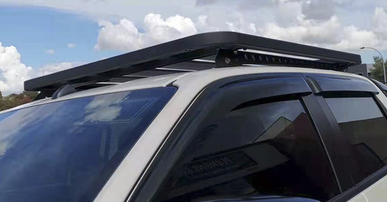 ซื้อ ISO9001 Black Steel Hilux แร็คหลังคารถขนส่งสินค้าสำหรับกระเป๋าเดินทาง online manufacture