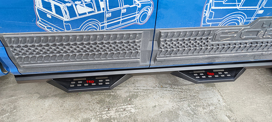 บอร์ดวิ่งสีดำสแตนเลส ISO9001 ขั้นตอนด้านข้างสำหรับ Ford F150 Platform
